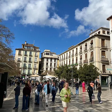 Apartment At The Foot Of The Alhambra Granada