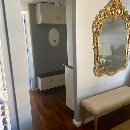 Apartment At The Foot Of The Alhambra *