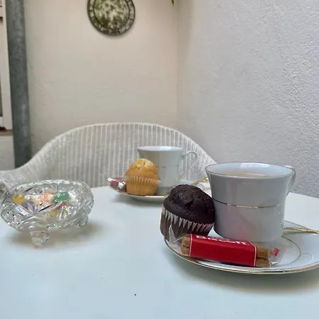 Apartment At The Foot Of The Alhambra Granada