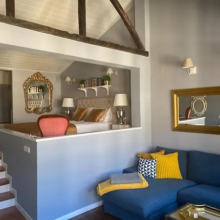 Apartment At The Foot Of The Alhambra Granada